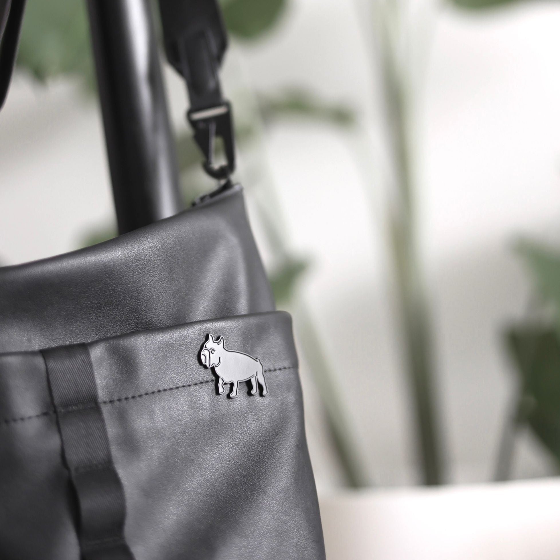 PIN ÉMAIL FRANÇAIS