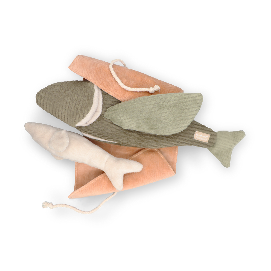 FLYING FISH - Enrichment and Interactive Dog Toy | Puzzle Dog Toy