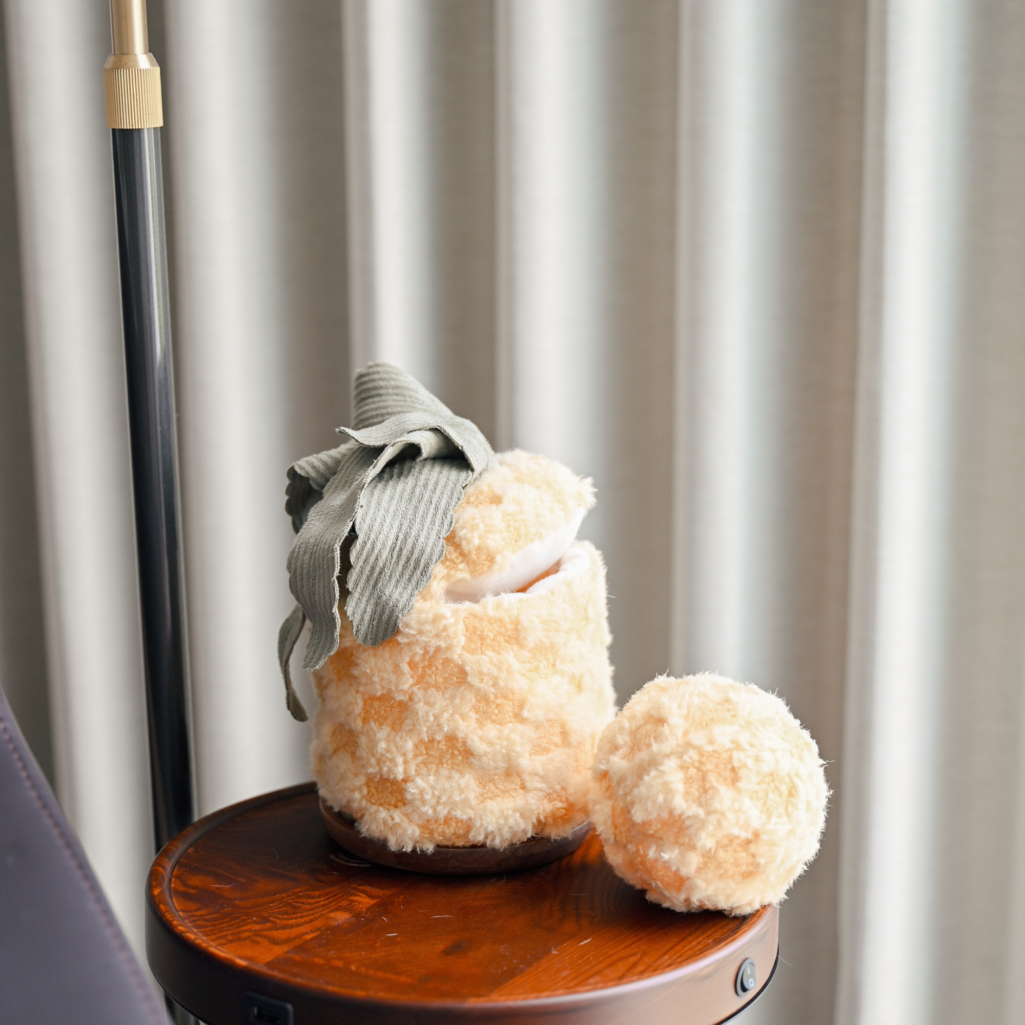 PINEAPPLE POP - Lambwolf Collective