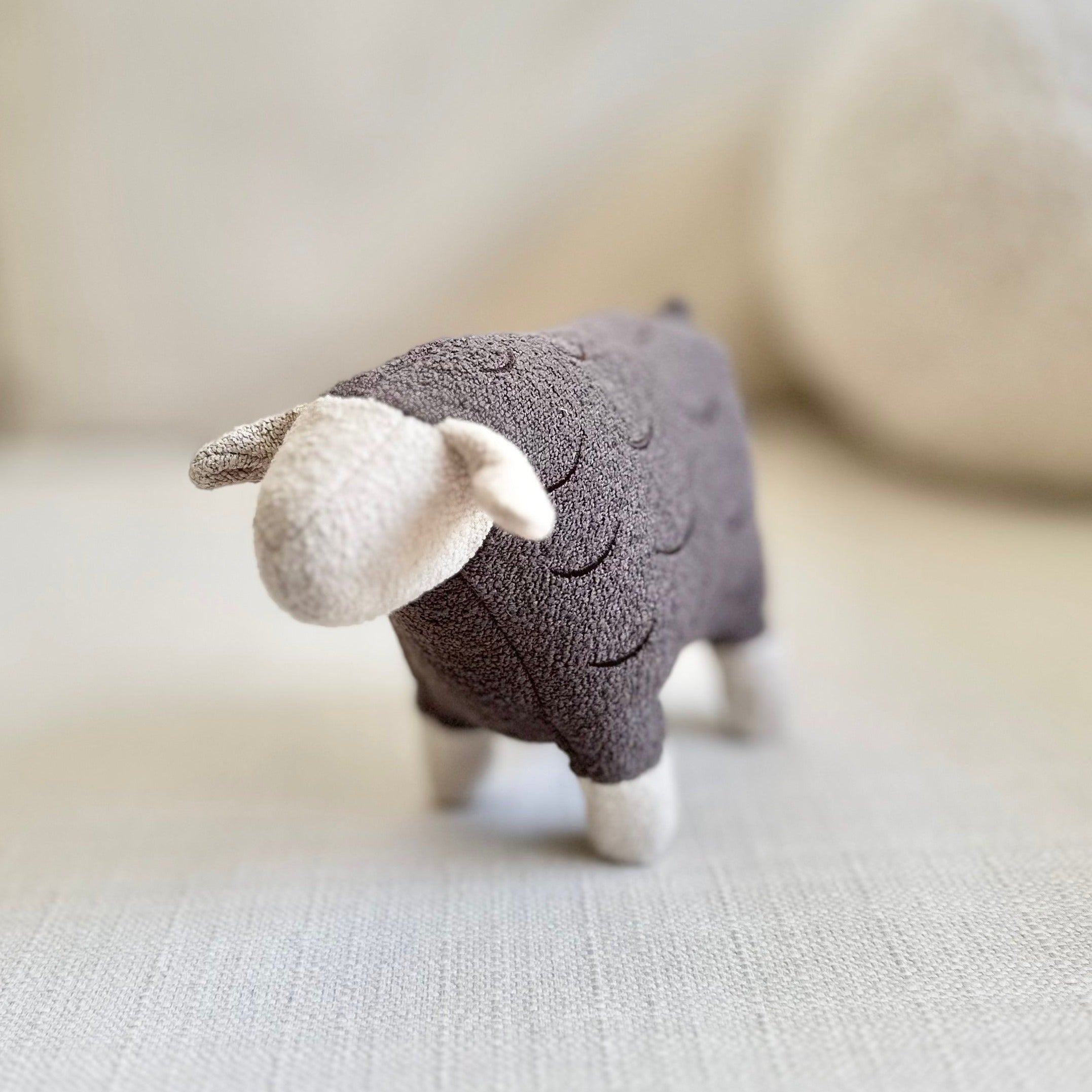 BARRY - Lambwolf Collective