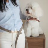 CROSSBODY LEASH