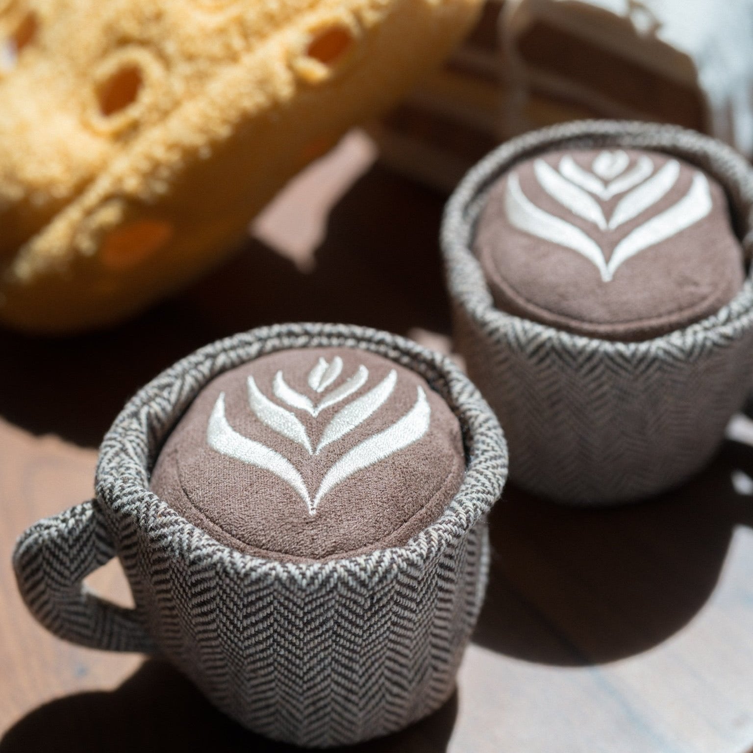 LATTE POP - Lambwolf Collective