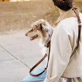 CROSSBODY LEASH