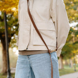 CROSSBODY LEASH