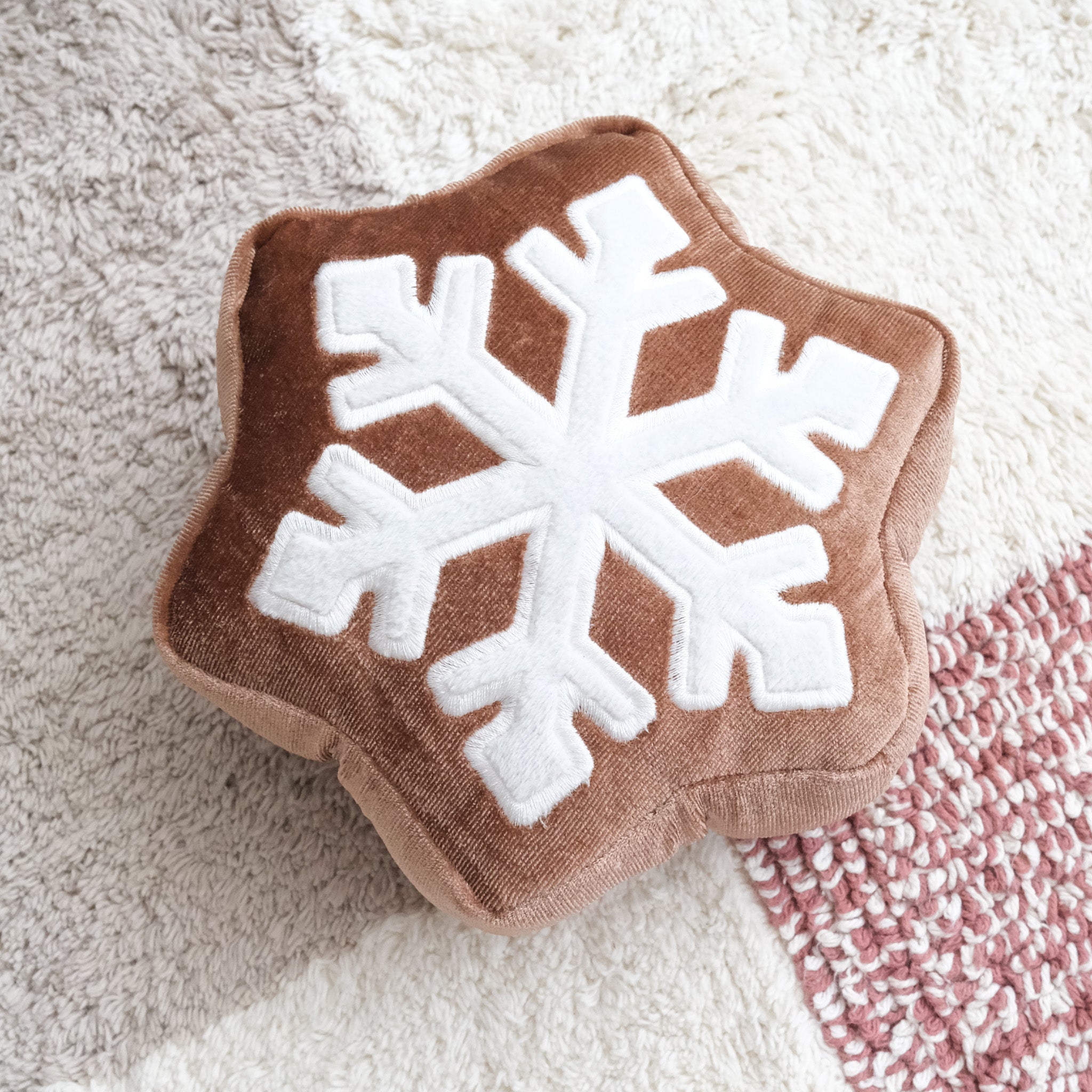 SNOWFLAKE SNUFFLE COOKIE