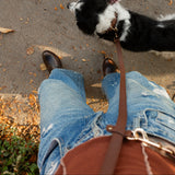 CROSSBODY LEASH