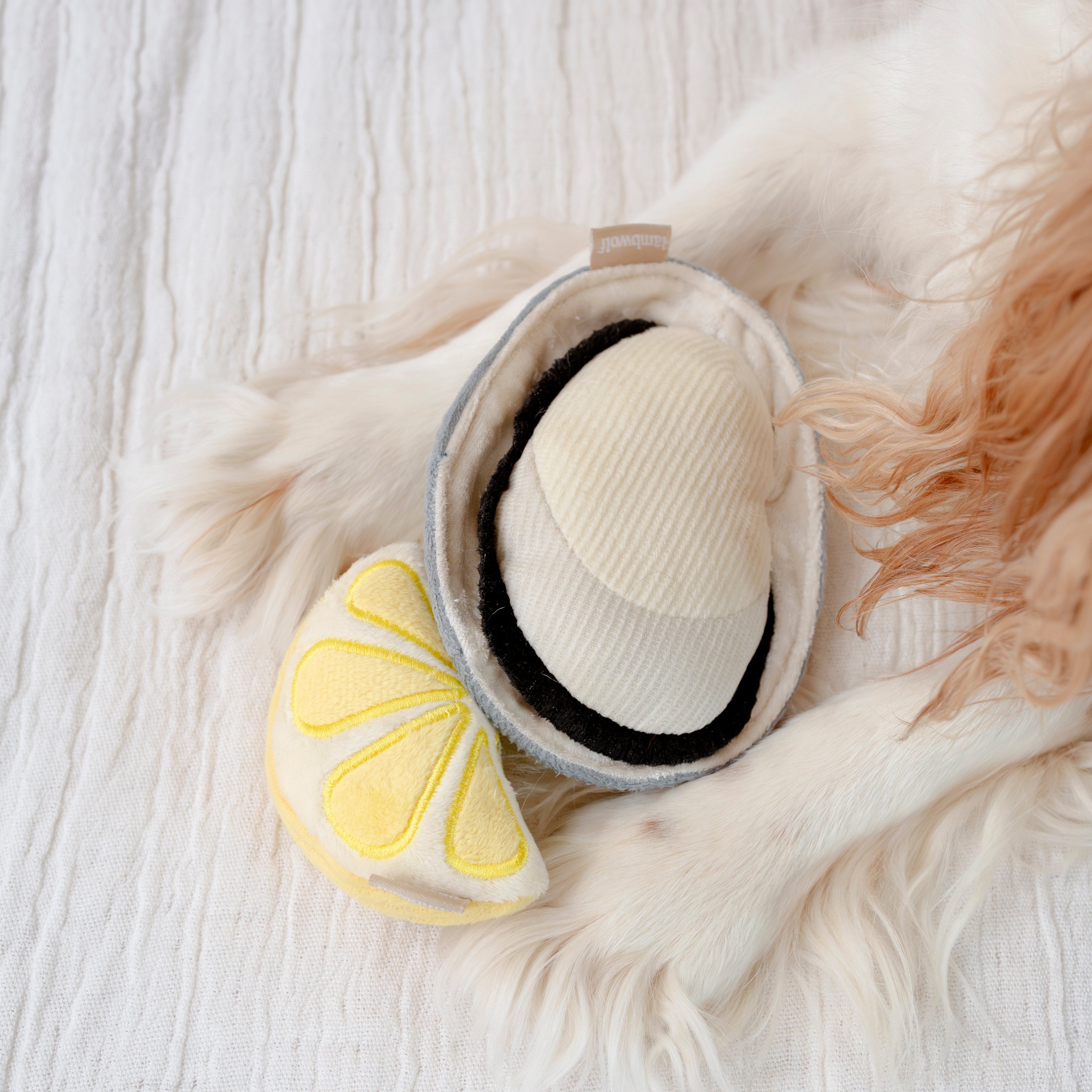 GILLARDEAU - Lambwolf Collective